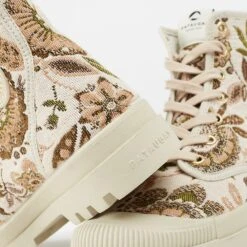 Pataugas AUTHENTIQUE M/FL F4H BEIGE -Pataugas Boutique OGMFLF4H628180150 BEIGE Detail